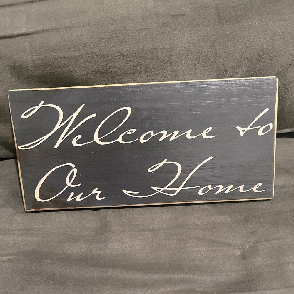 Rustic Welcome Decor